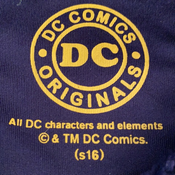 Under Armour Batman sweatshirt size Youth Large - Picture 5 of 5